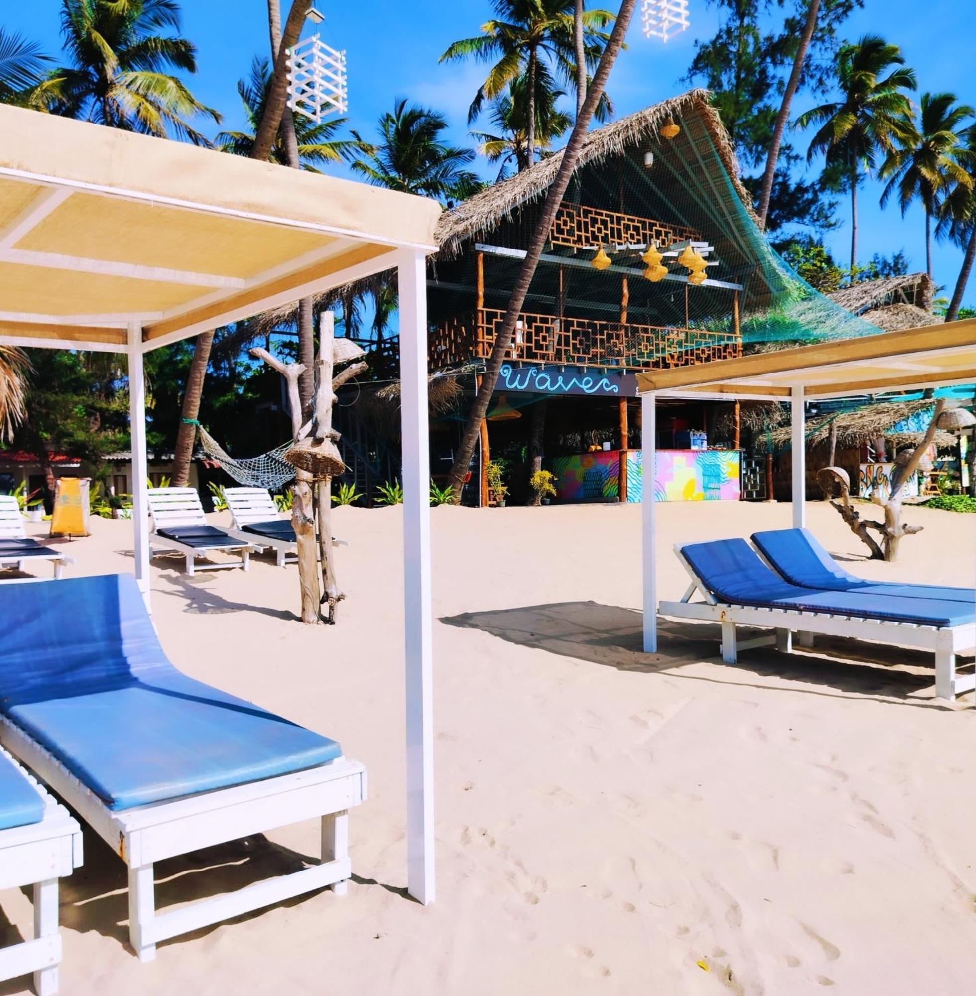 French Garden Pragash Beach Hotel Trincomalee Exterior foto
